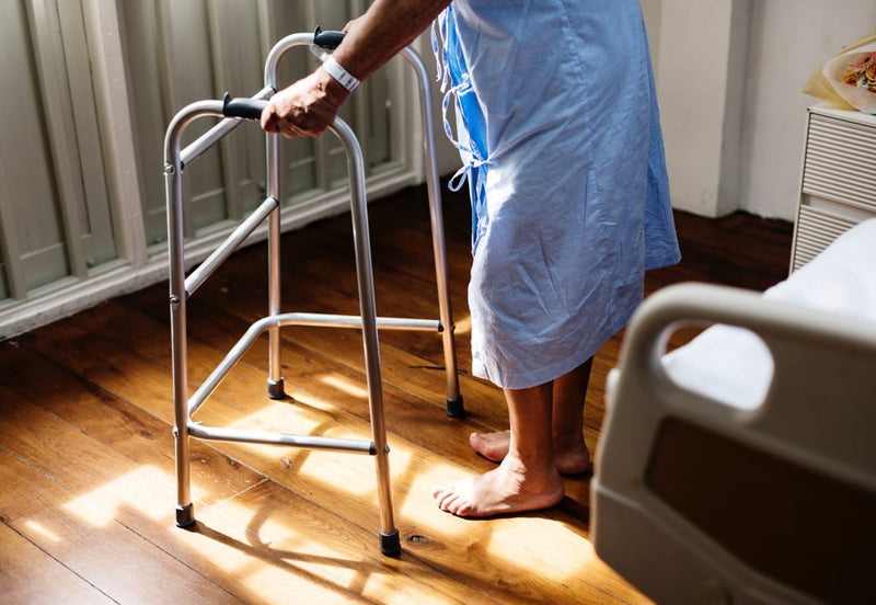 Moving Out: 7 Survival Tips for Relocating Your Elderly Parent